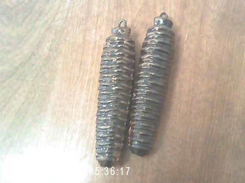 Cuckoo clock weights - cuckoo,