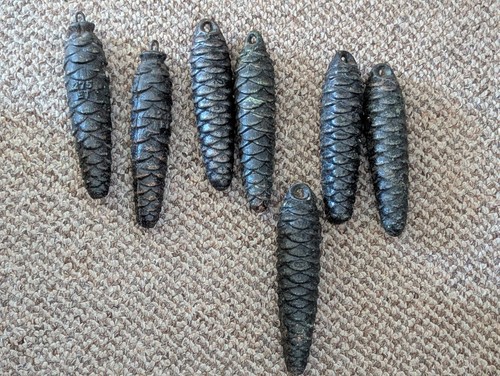 Cuckoo clock weights - cuckoo,