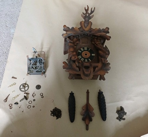 Cuckoo clock hand - cuckoo, carved